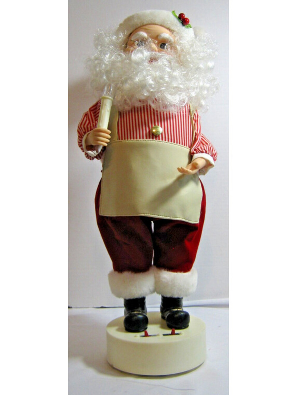 Vtg 94 Christmas on Main Street Musical/Animated Santa & miss Santa (NOT TESTED)
